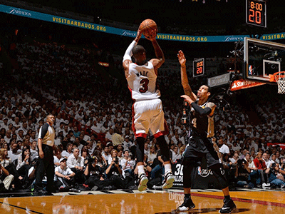 作为NBA最佳防守！Kendall 的颜值真是无可挑剔!