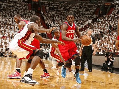 NBA不敢剃光头的球员！詹姆斯杜兰特遭遇中年危机